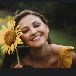 Meet your Posher, Calianne